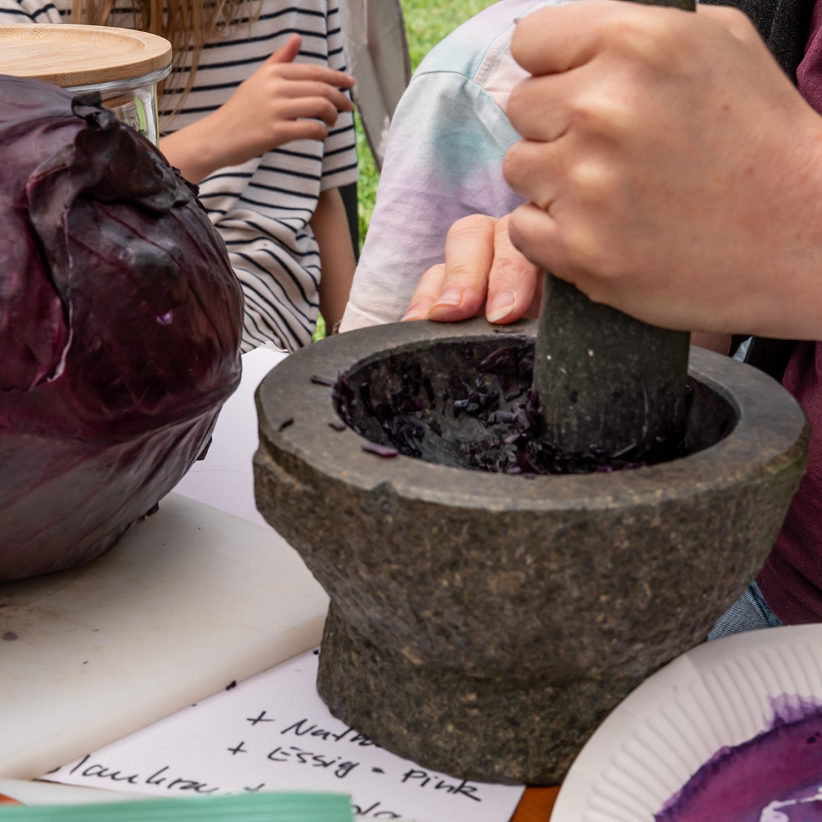 Rotkohl im Mörser